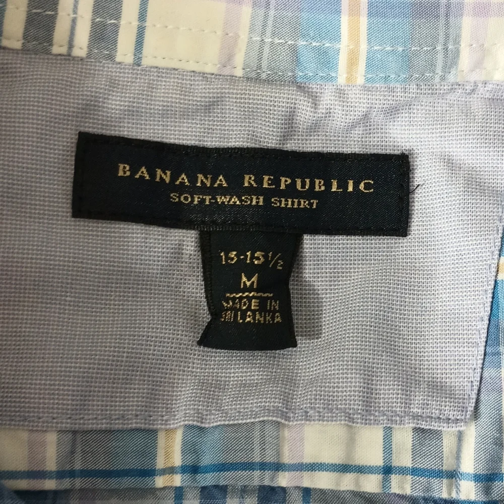 Banana Republic used stylish